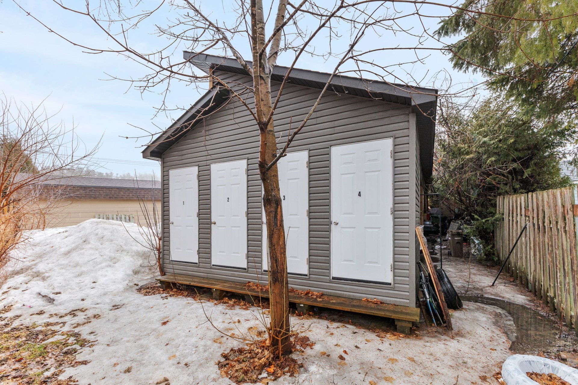 Shed