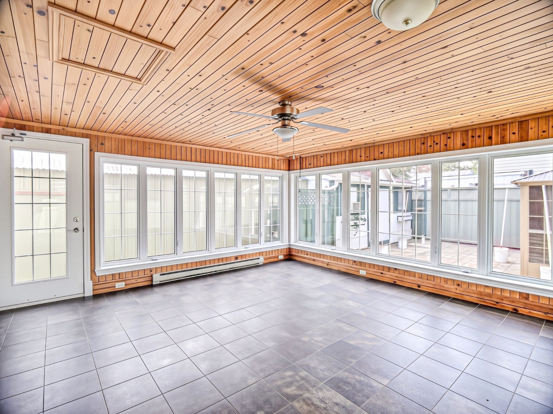 Solarium/Sunroom