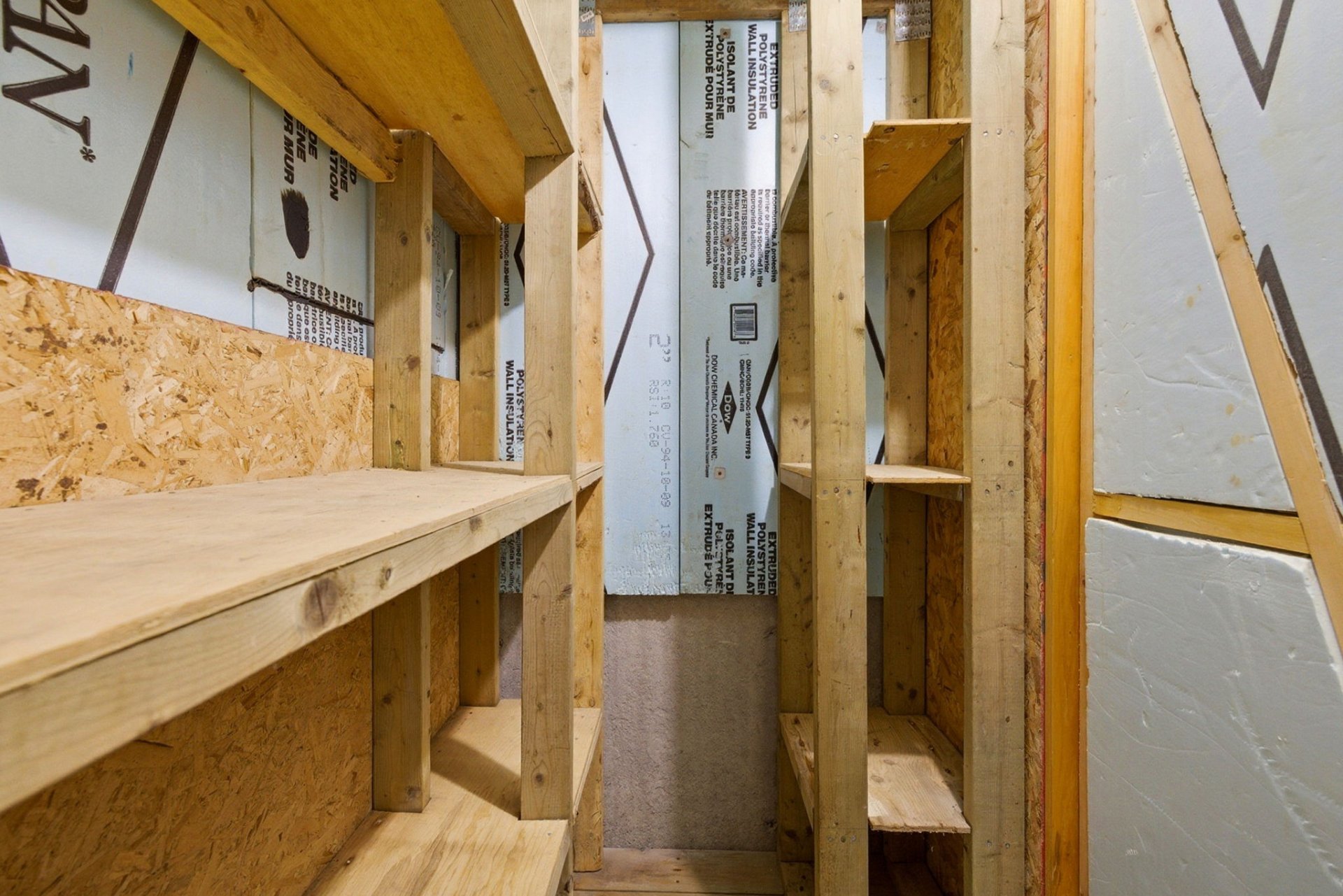 Cave/ chambre froide