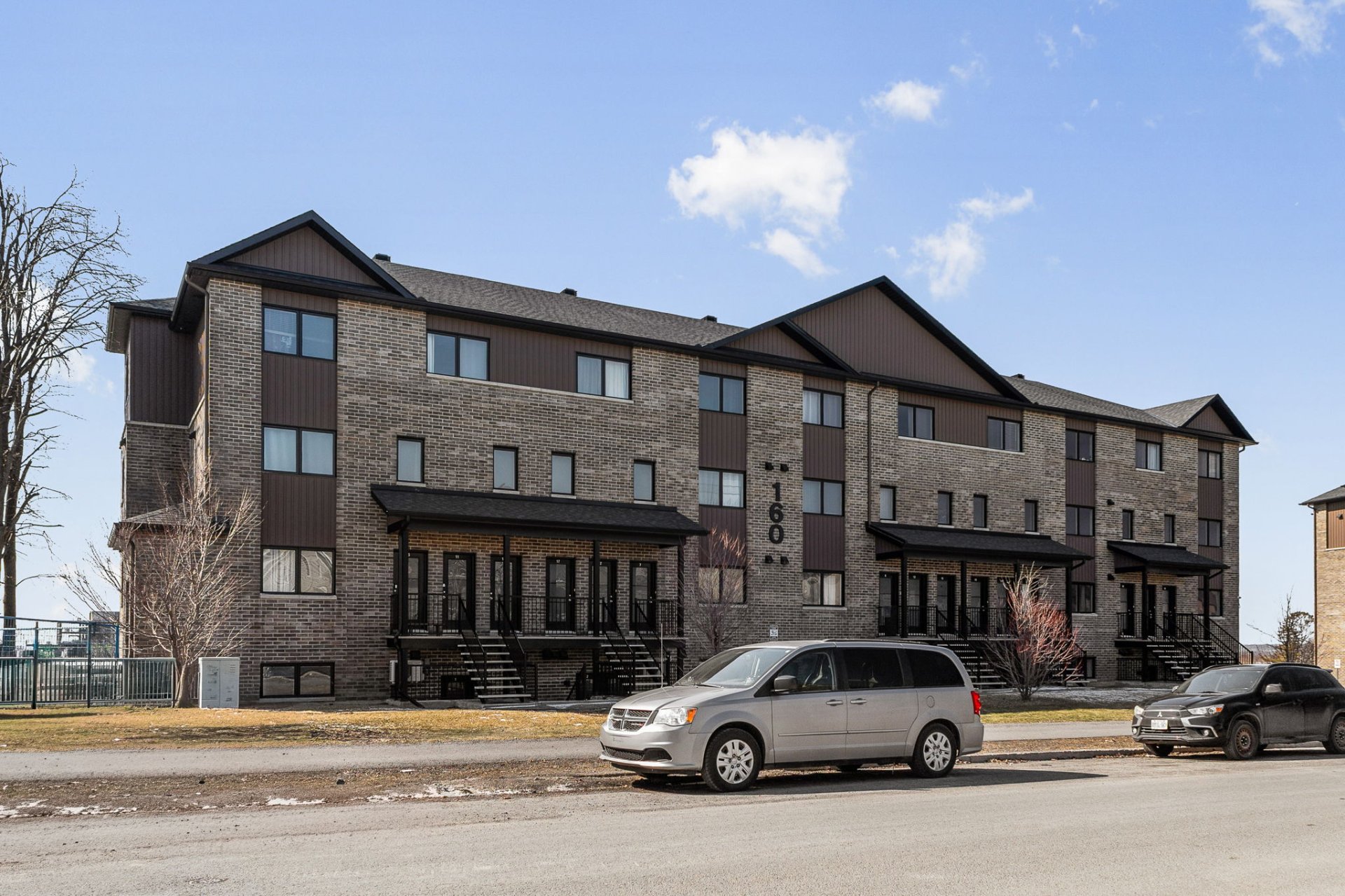 160 Rue de la Fabrique 10