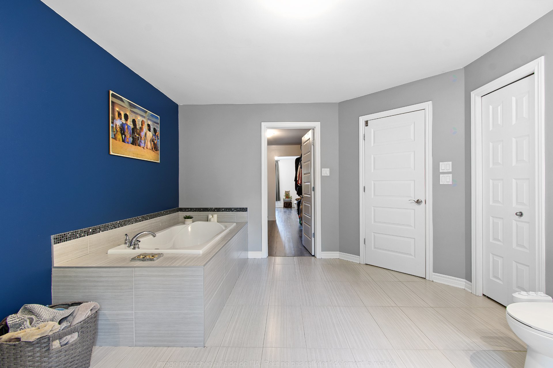 Left living area