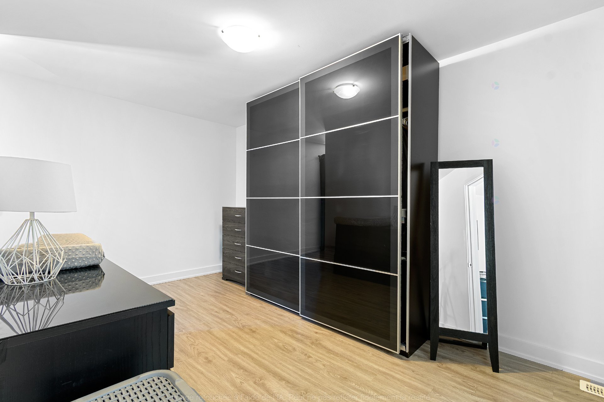 Right living area