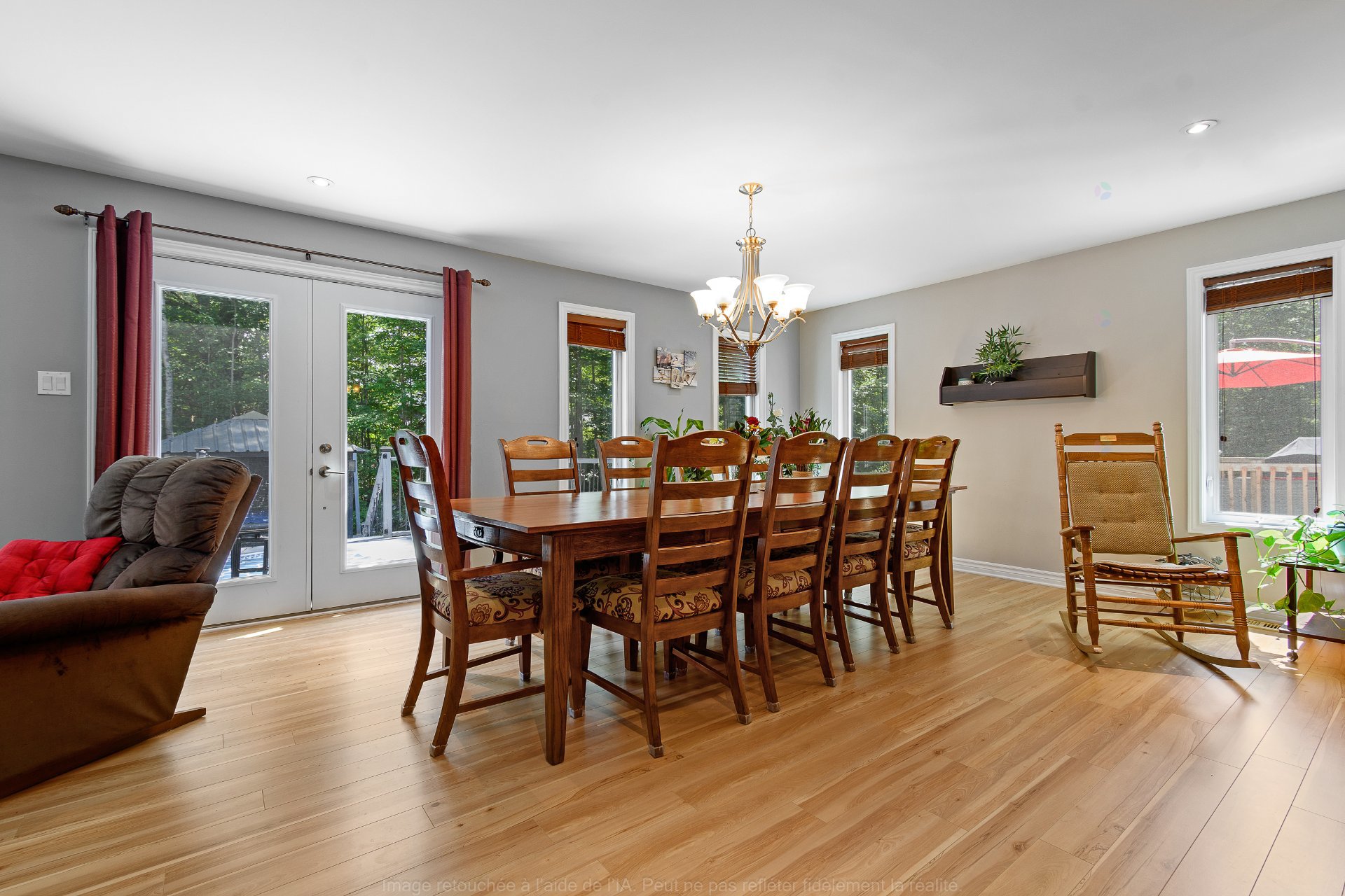 Middle living space