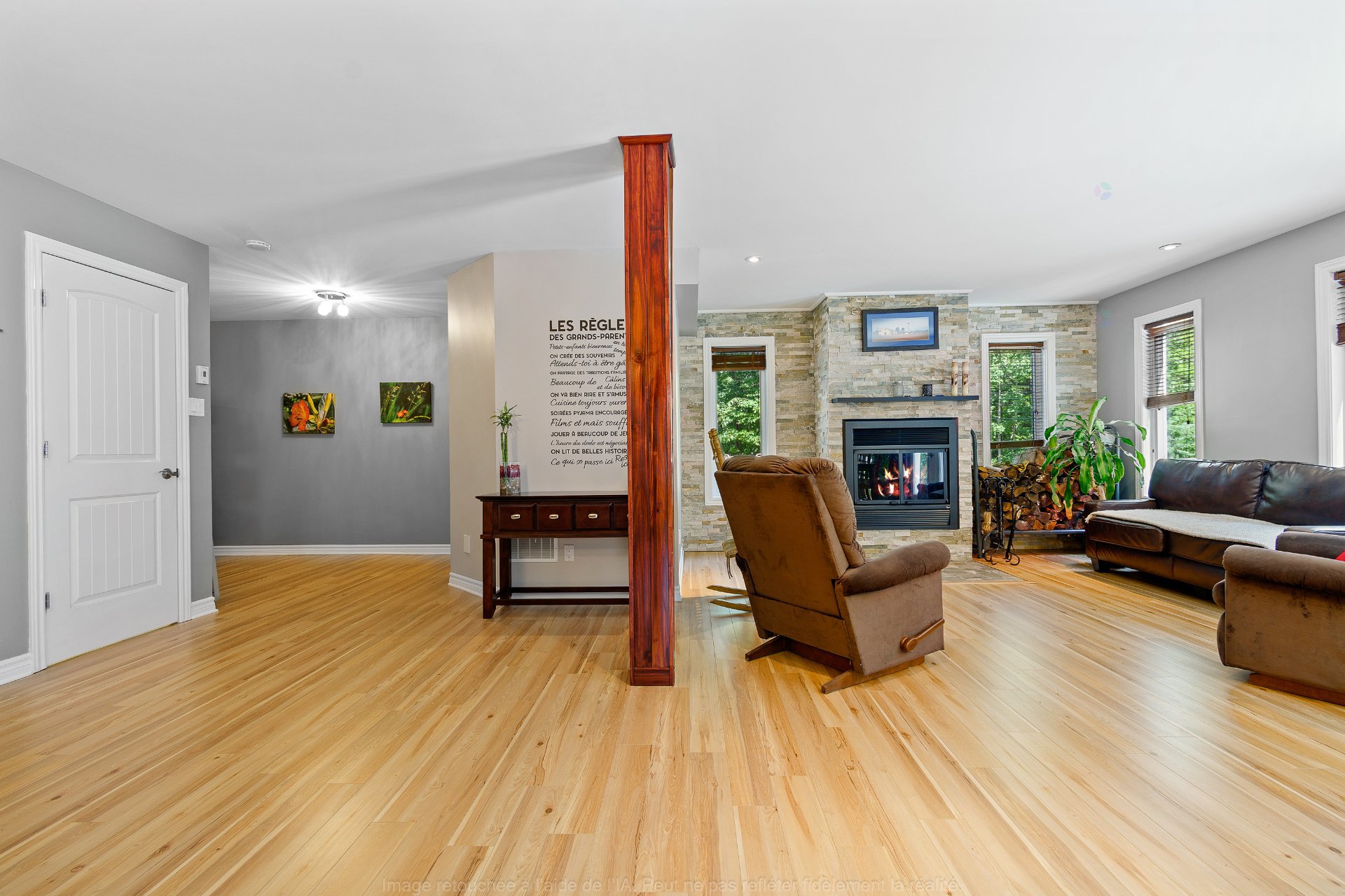 Middle living space