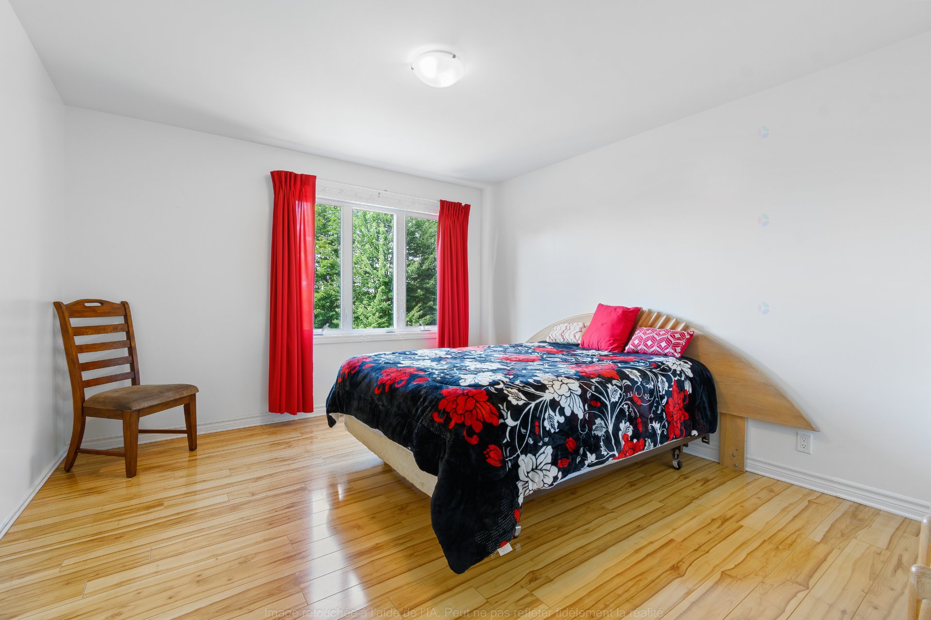 Middle living space