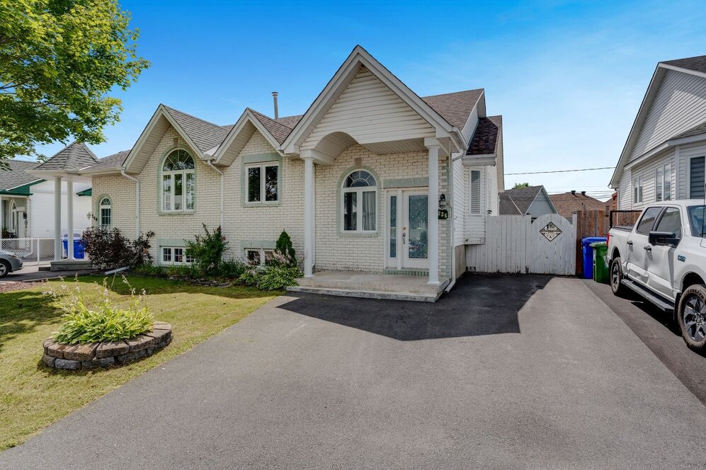 236 Rue du Vieux-Port 