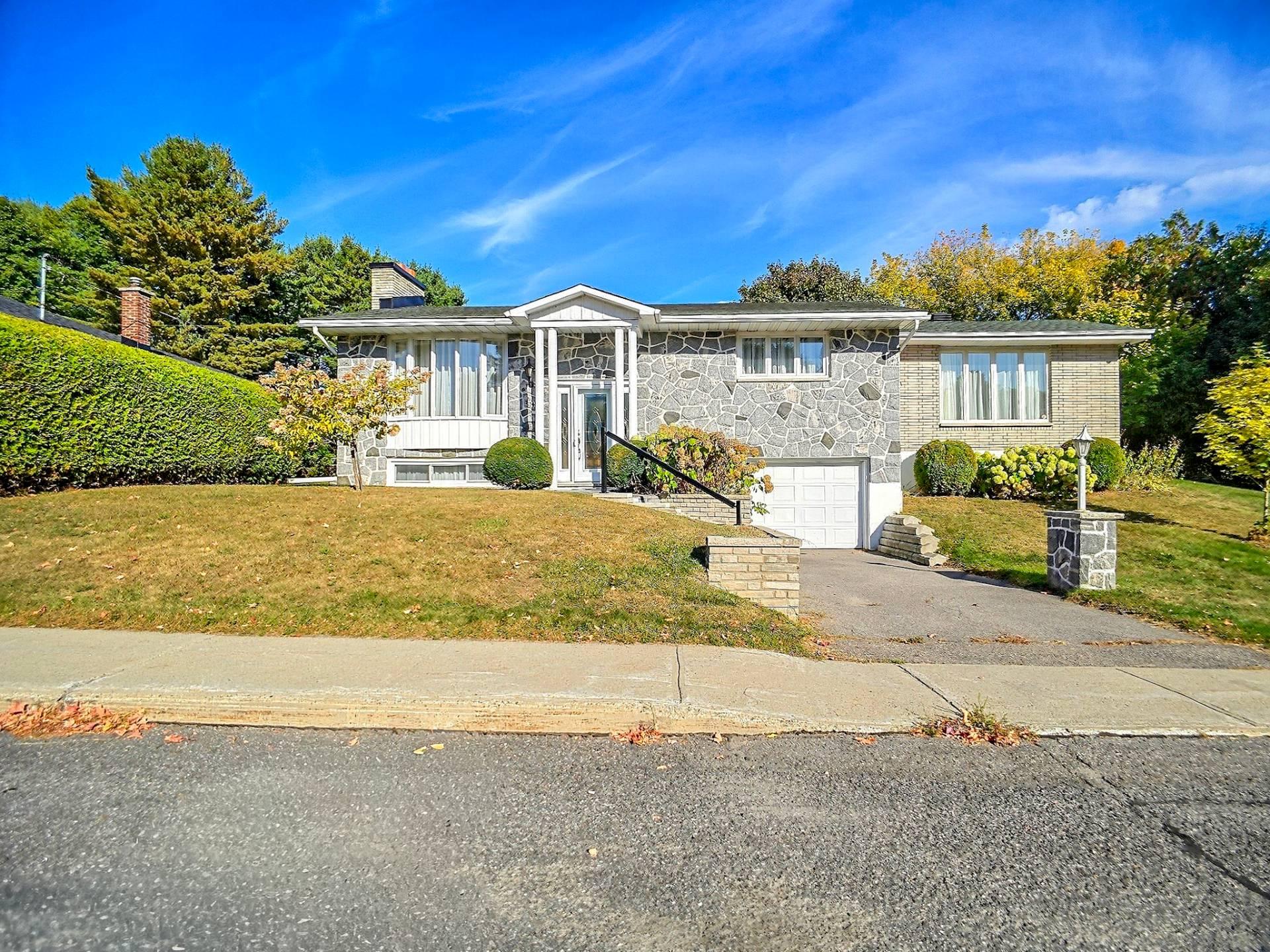 574 Rue Laframboise 