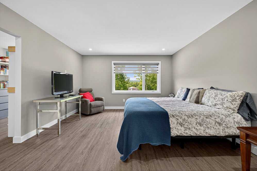 Master bedroom - Second floor.