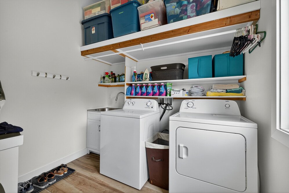 Laundry room - Ground floor: separate room next to the garage.