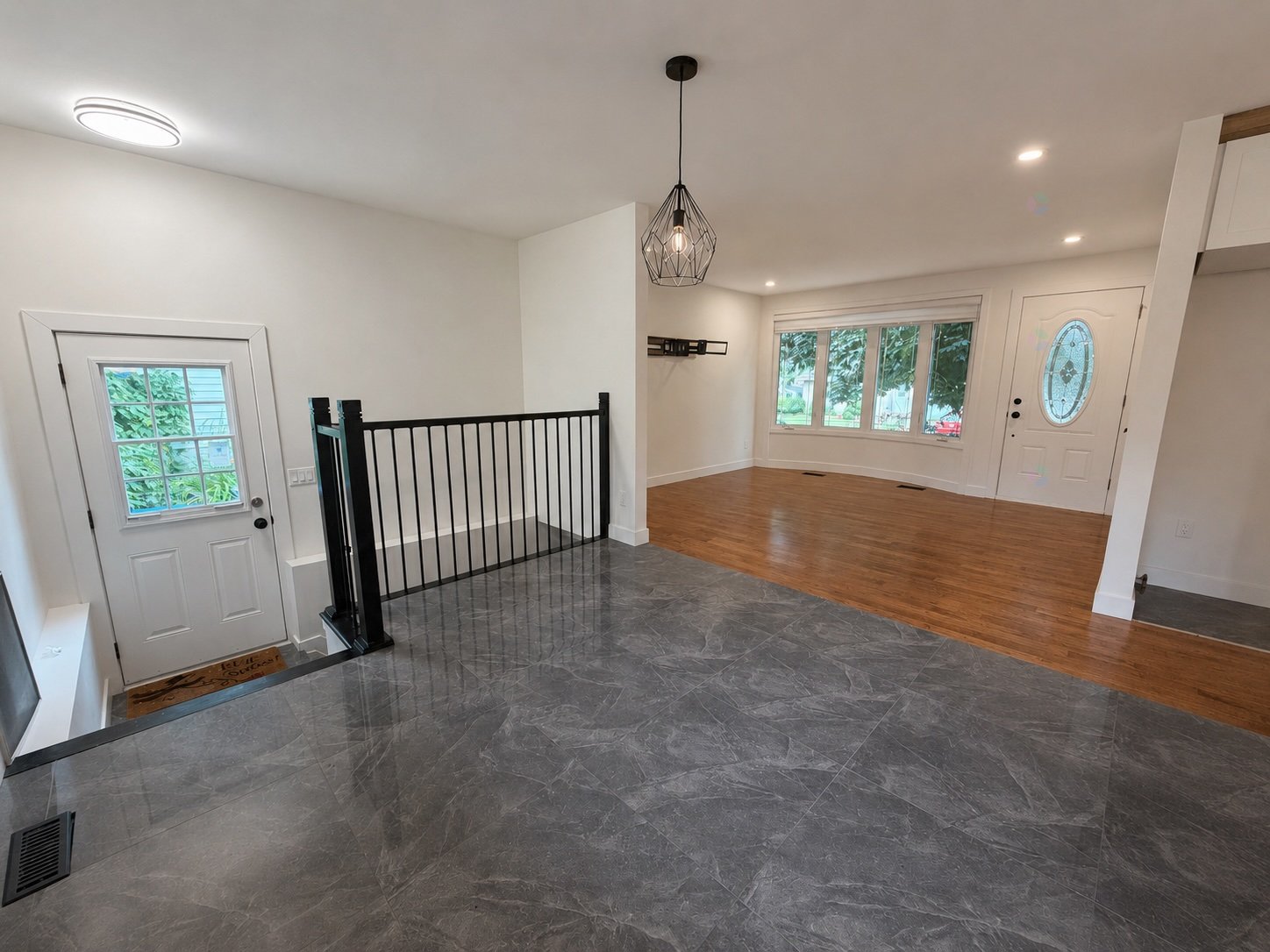 556 Rue Milks — photo 3