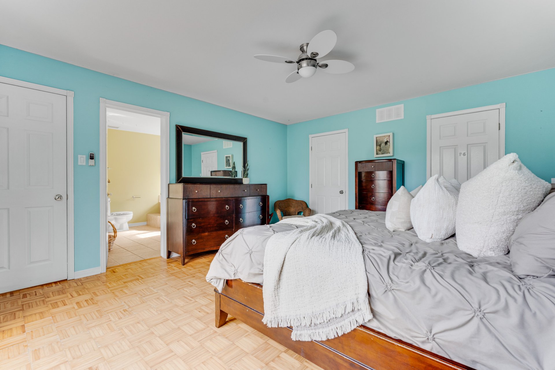 Chambre à coucher principale