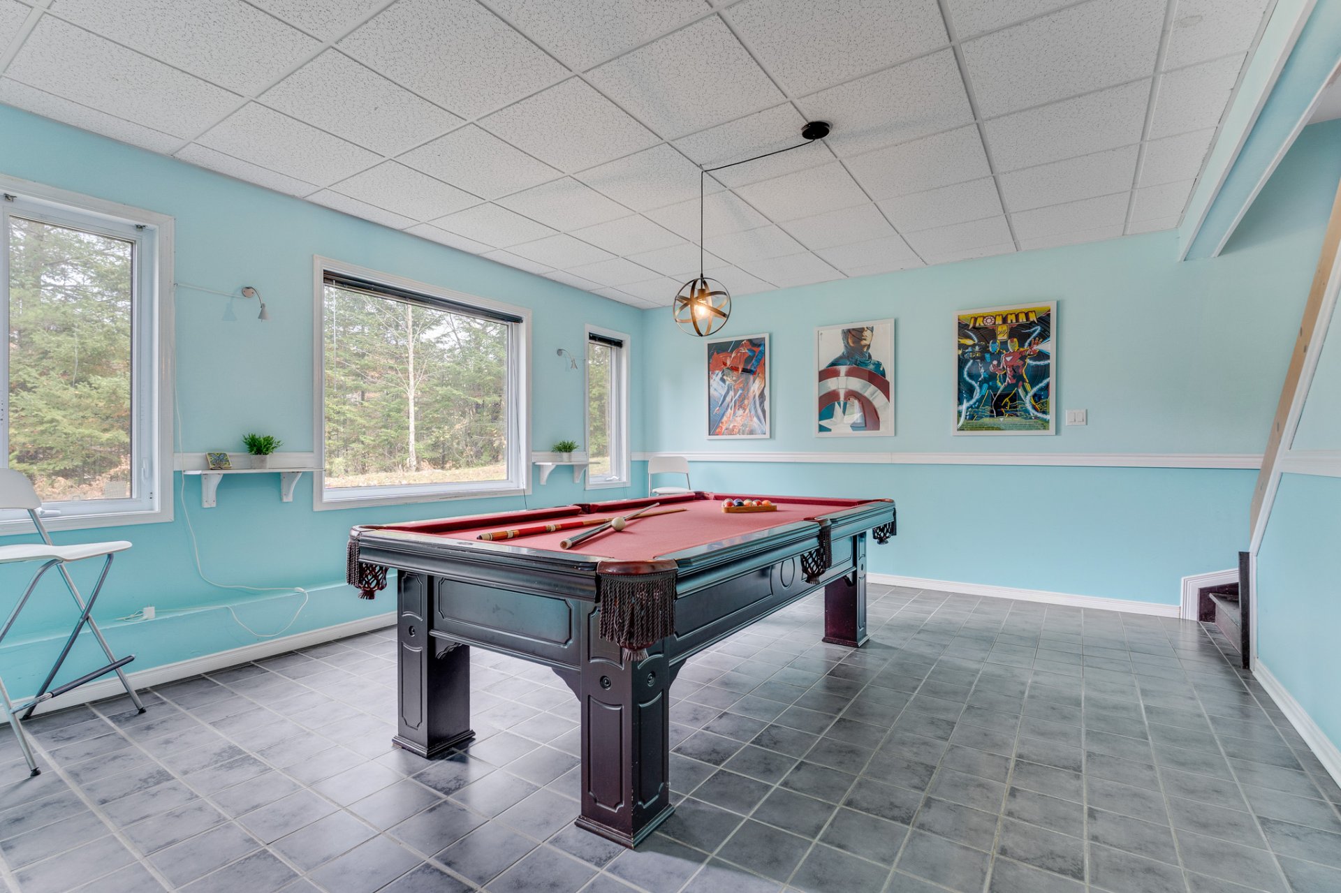 Salle familiale - Sous-sol avec sortie extérieure