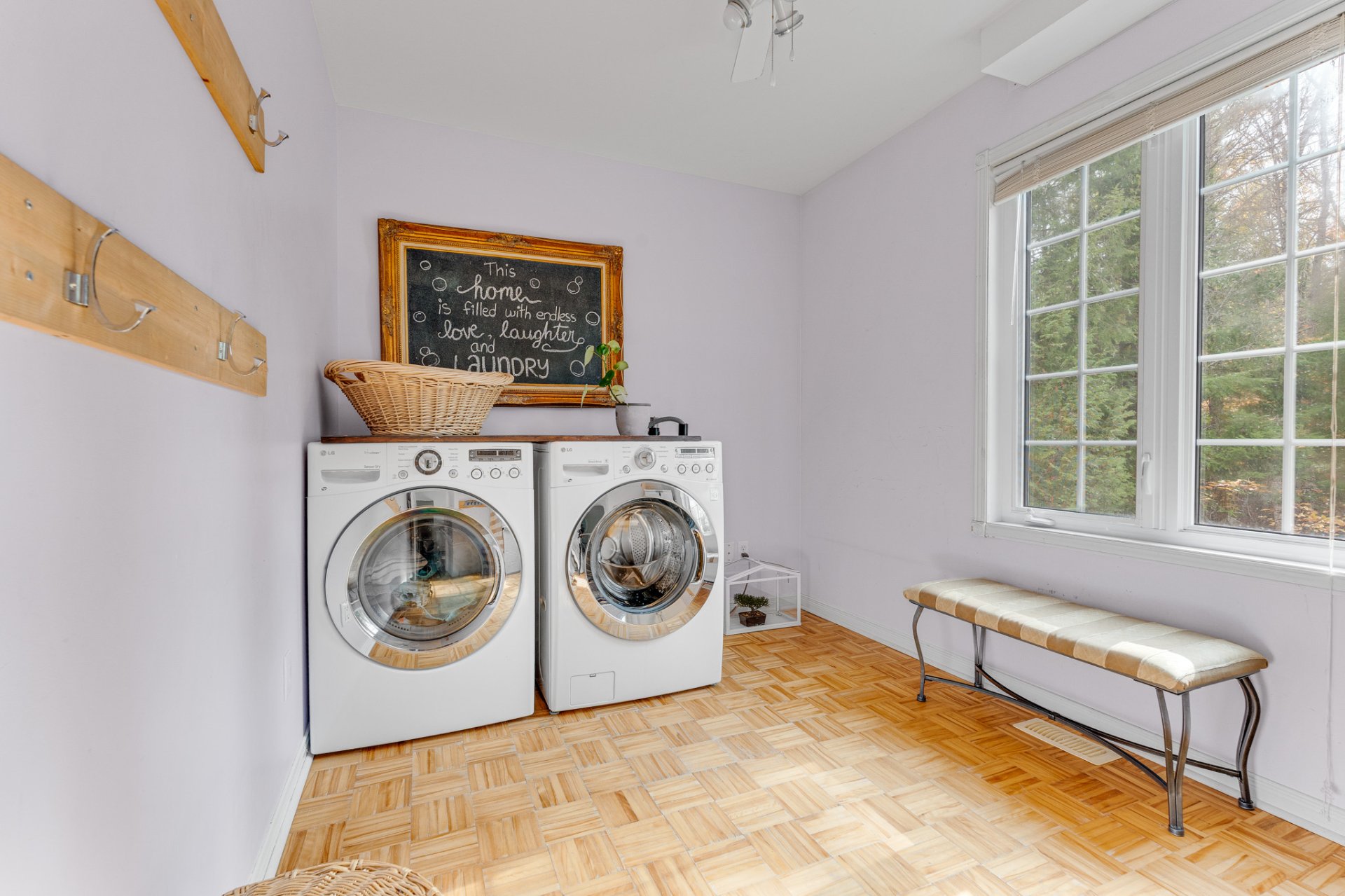 Salle de lavage - Rez-de-chaussée, peut être converti en espace de b