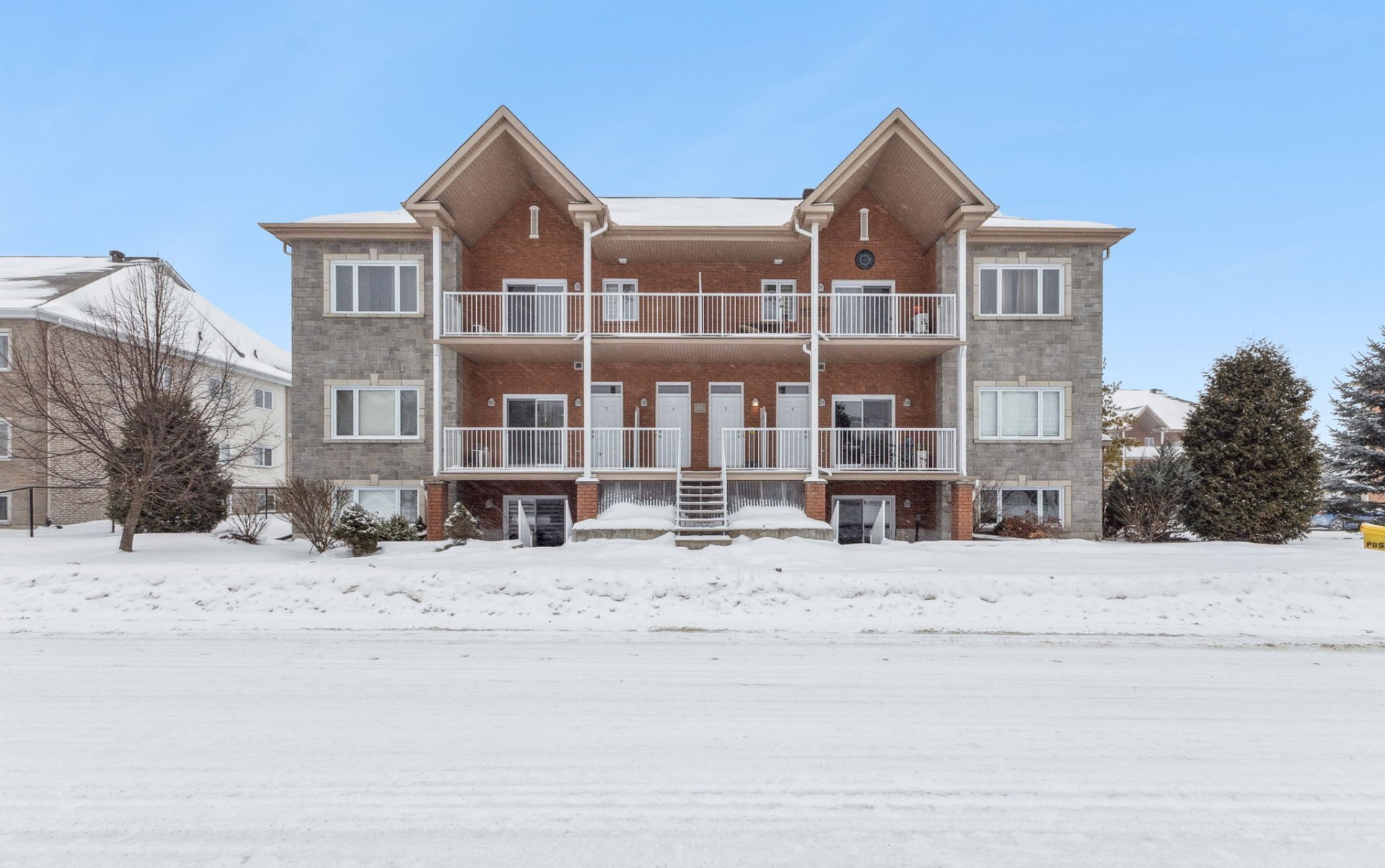 41 Rue de Bruxelles 11