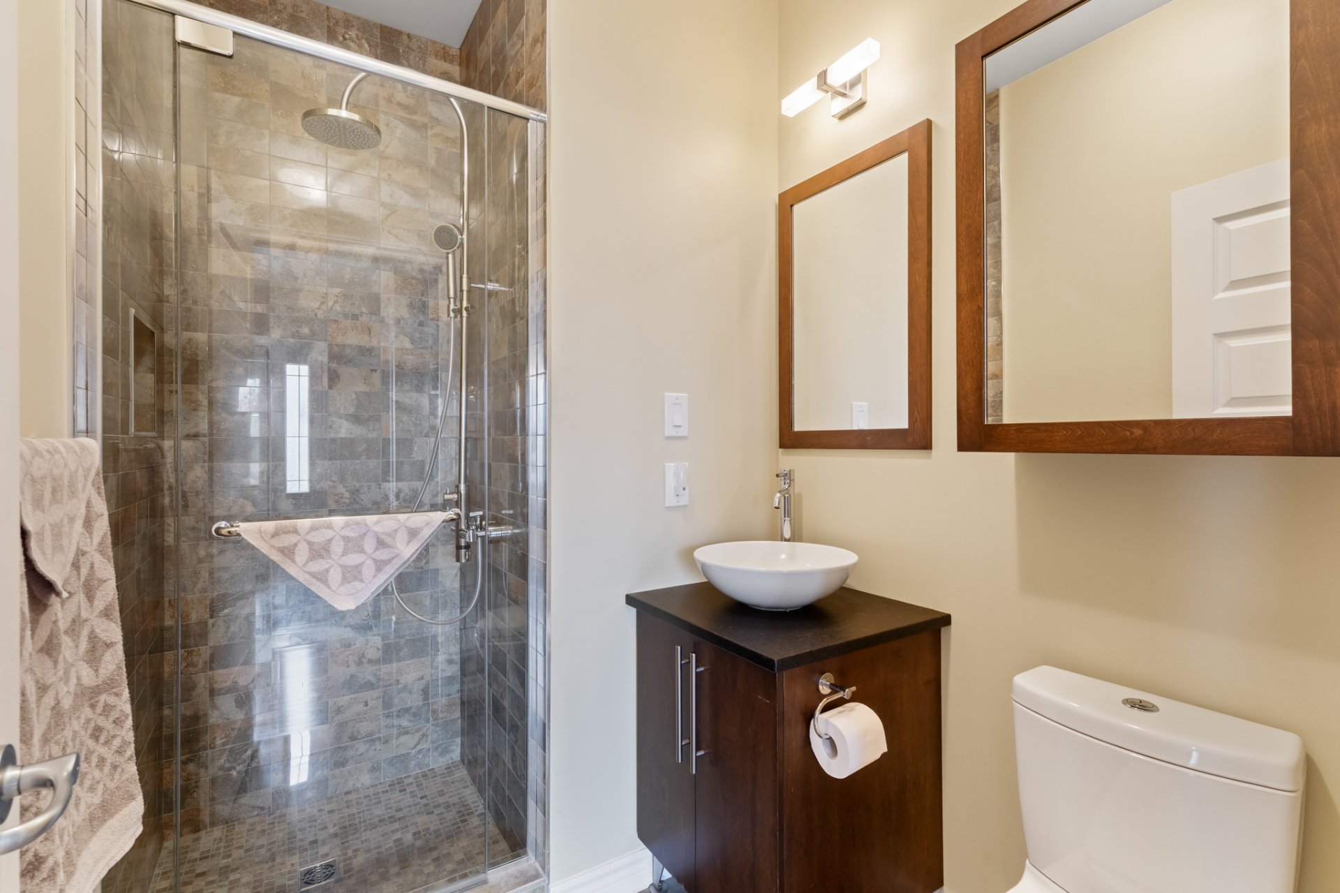 Powder room