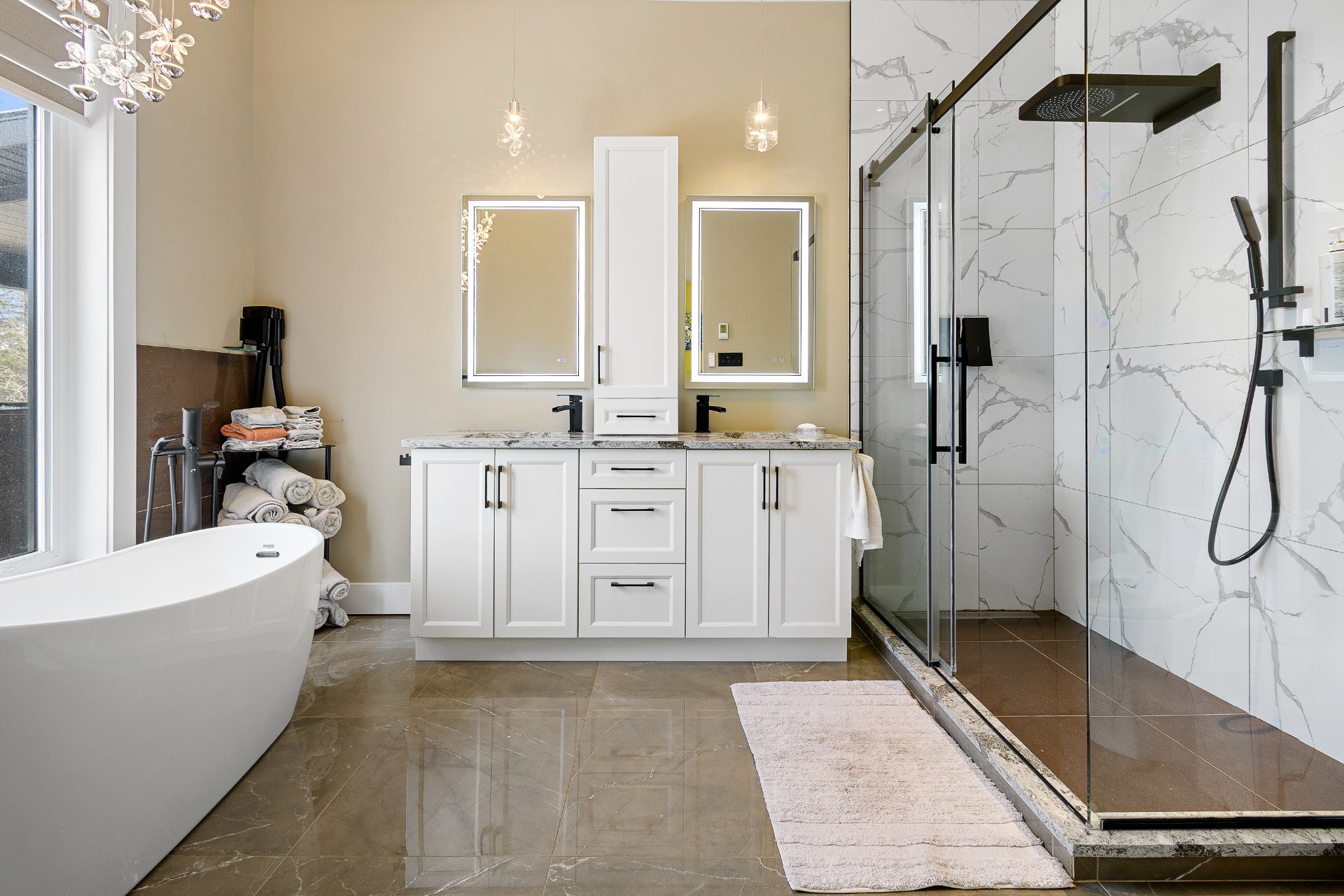 Ensuite bathroom