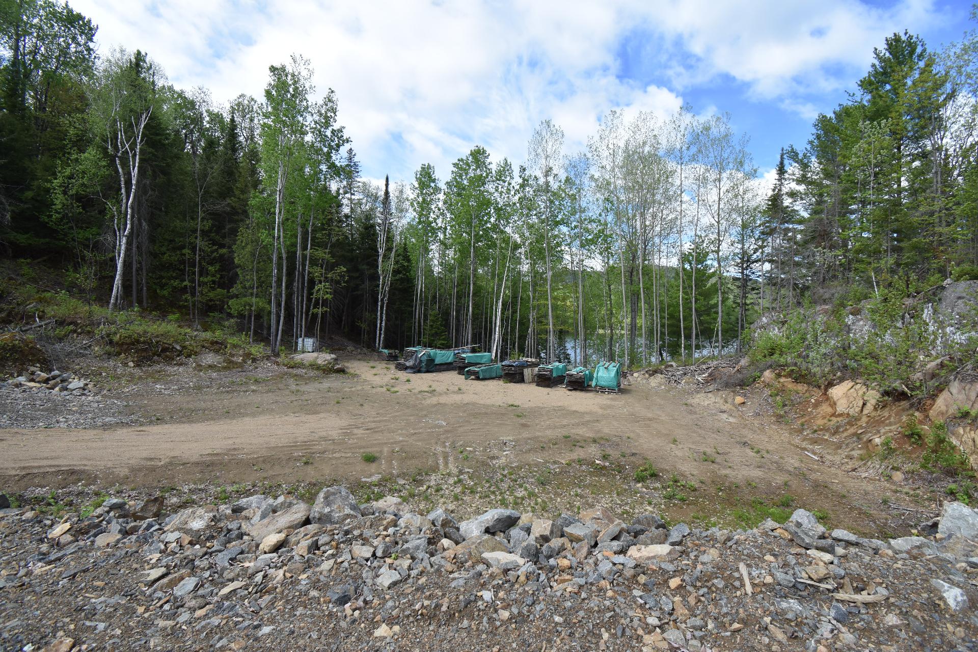 Land/Lot