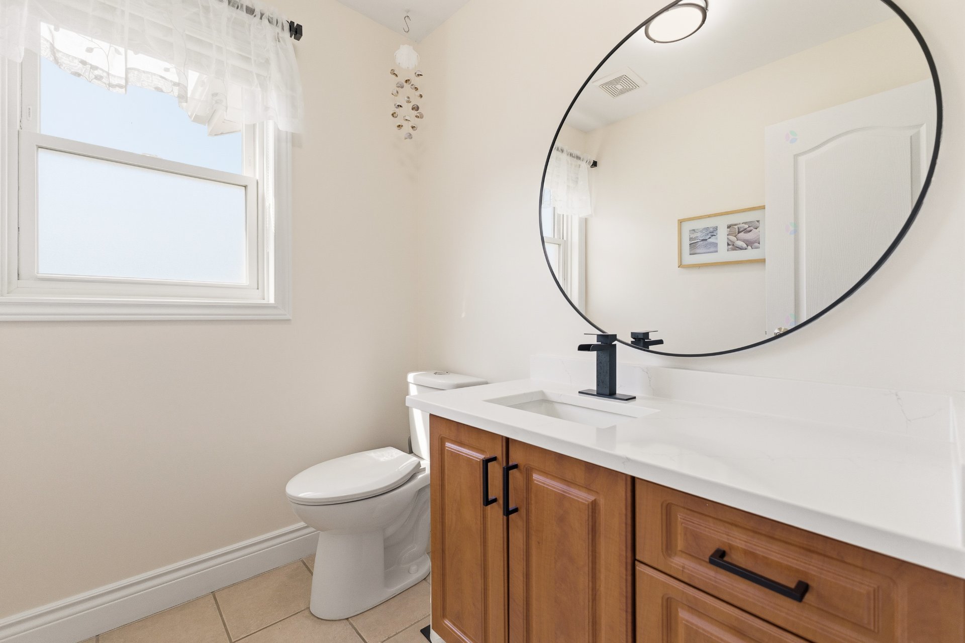 Powder room