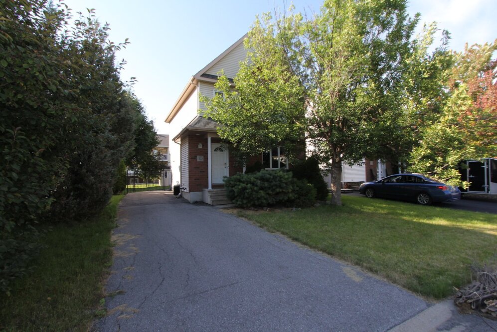 117 Rue Cassiopée 