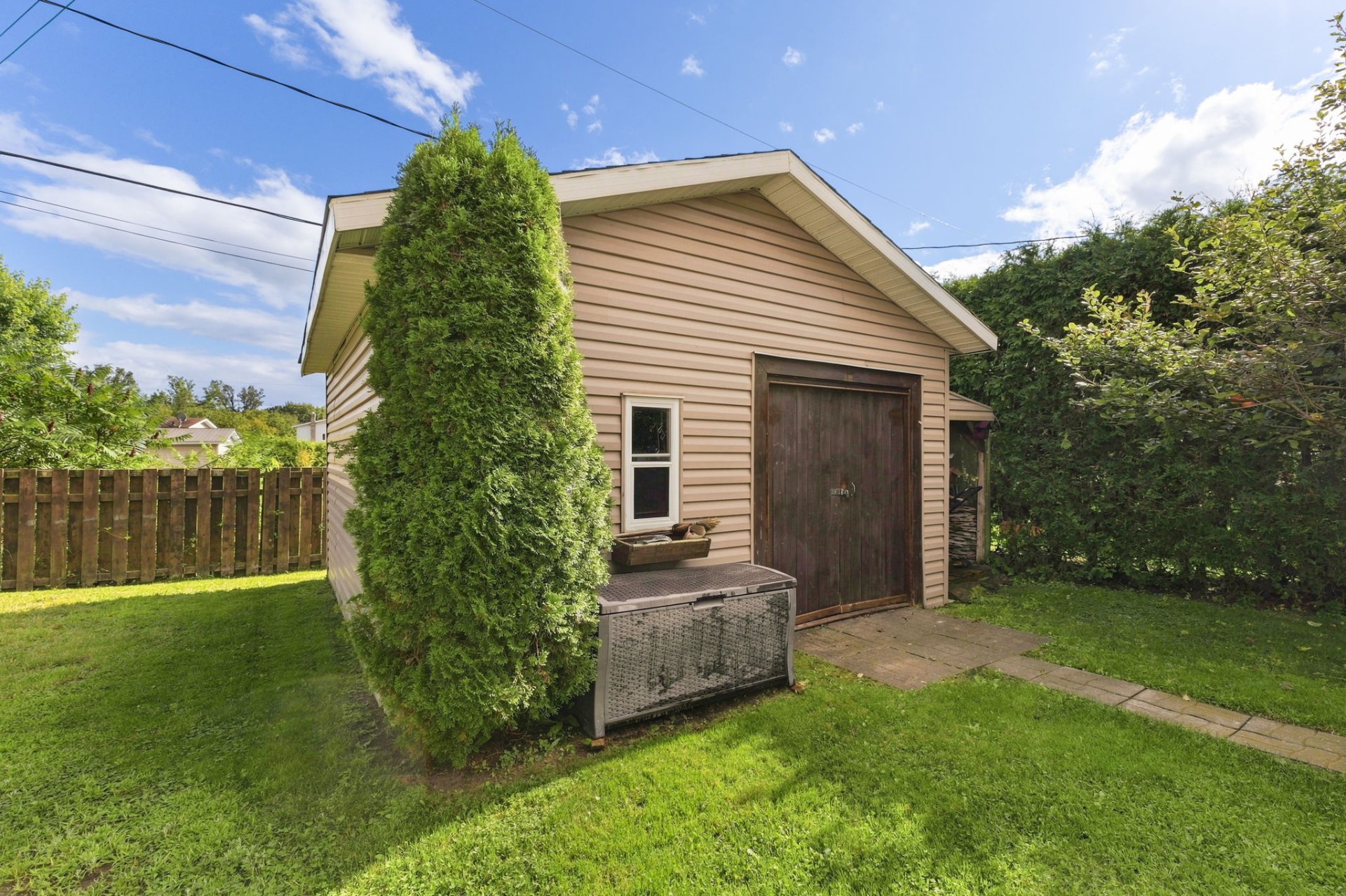 Shed