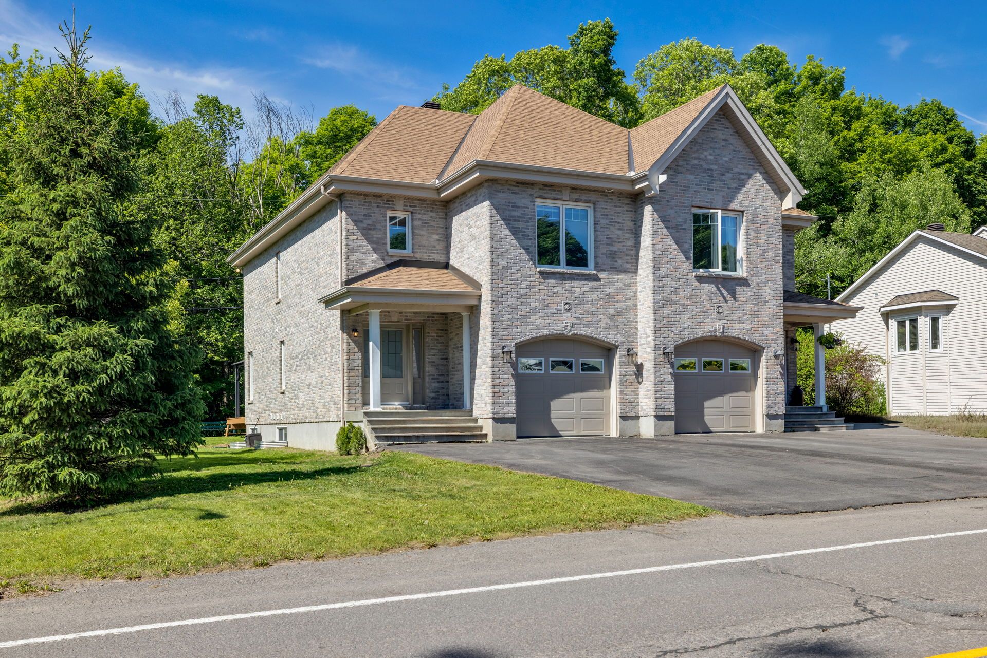 464 Rue Nadon 