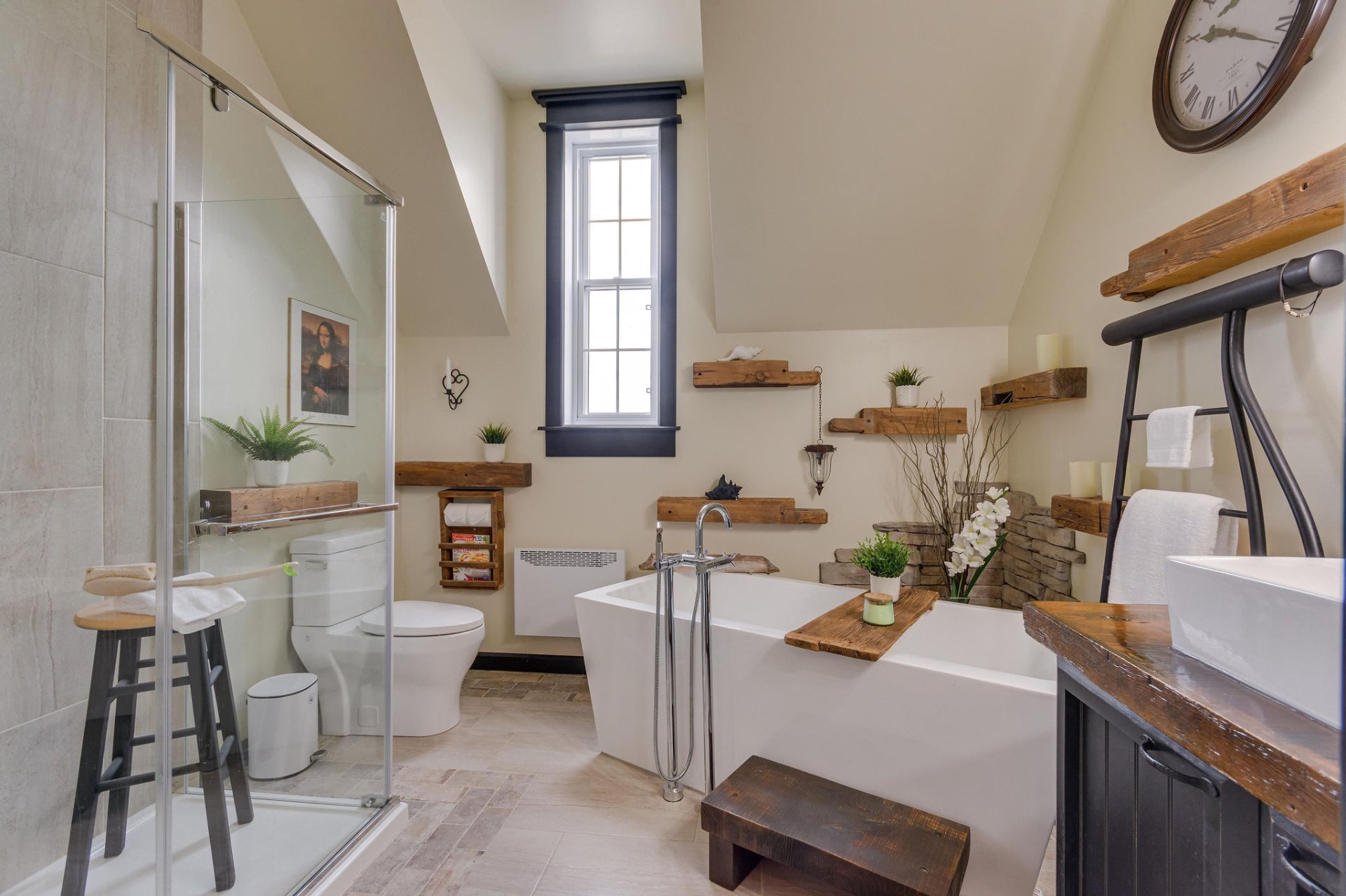 Ensuite bathroom