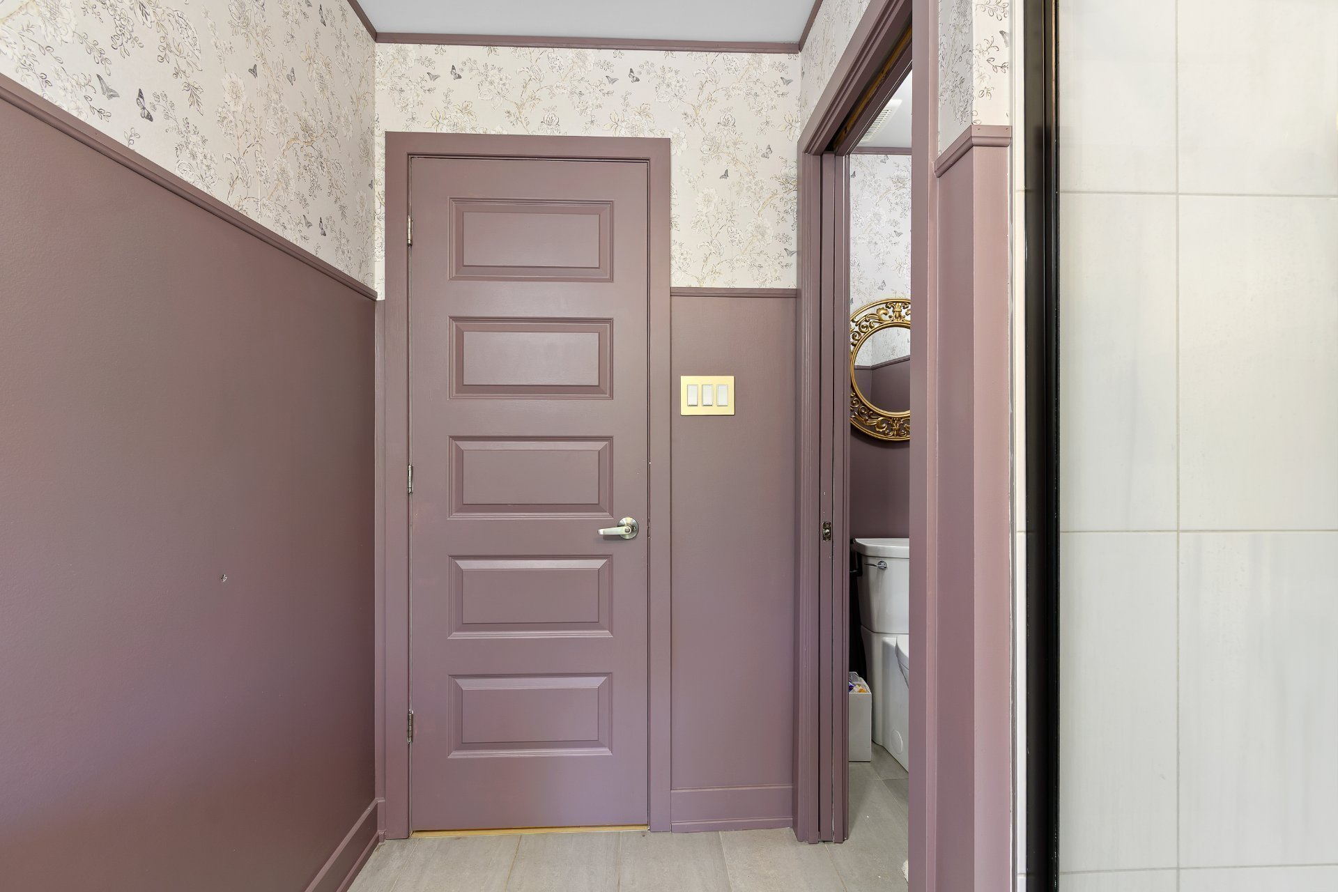 Ensuite bathroom