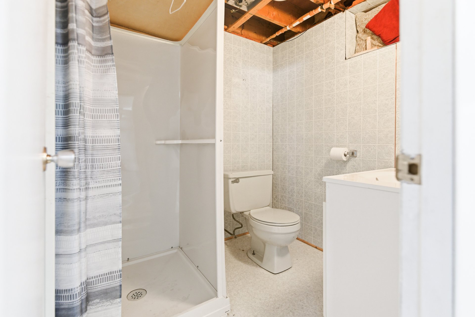 Salle de bains - sous-sol