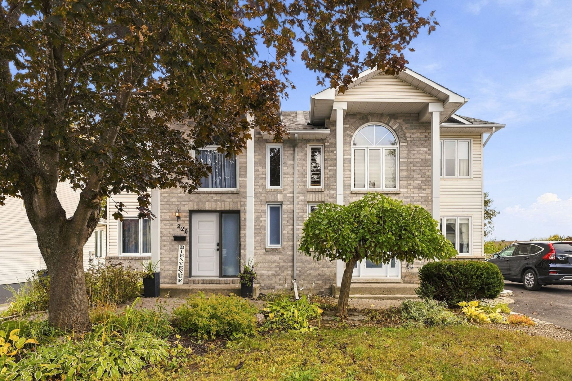 220 Rue de St-Émilion 