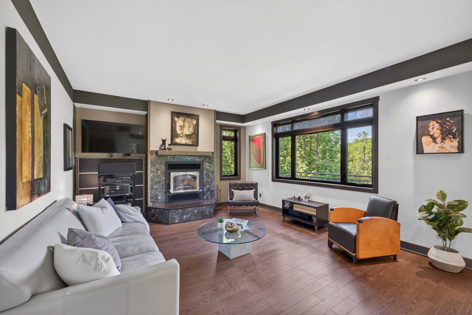 Living room