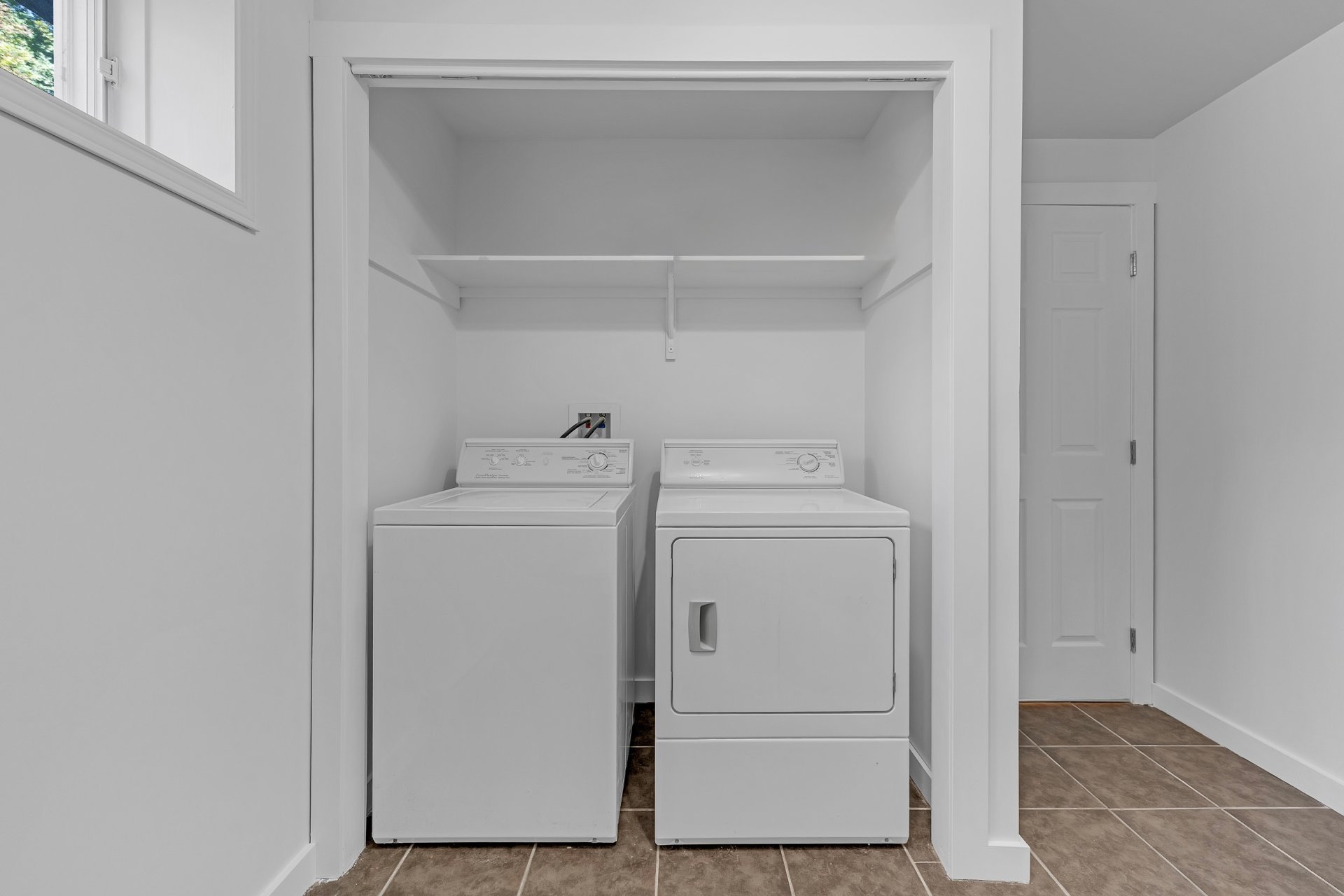 Salle de bains - Sous-sol avec salle de lavage