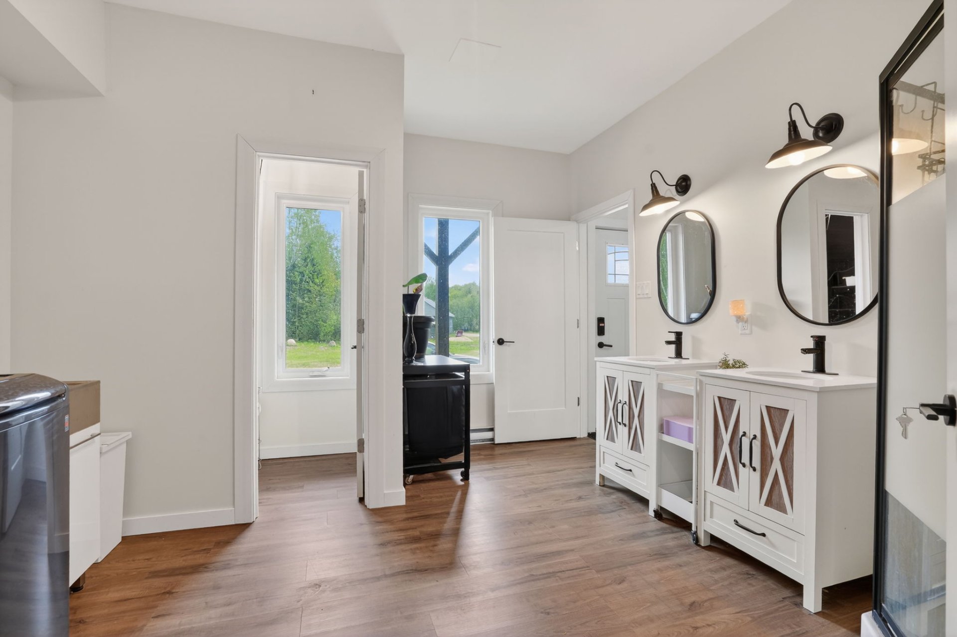 Bathroom - Main Level