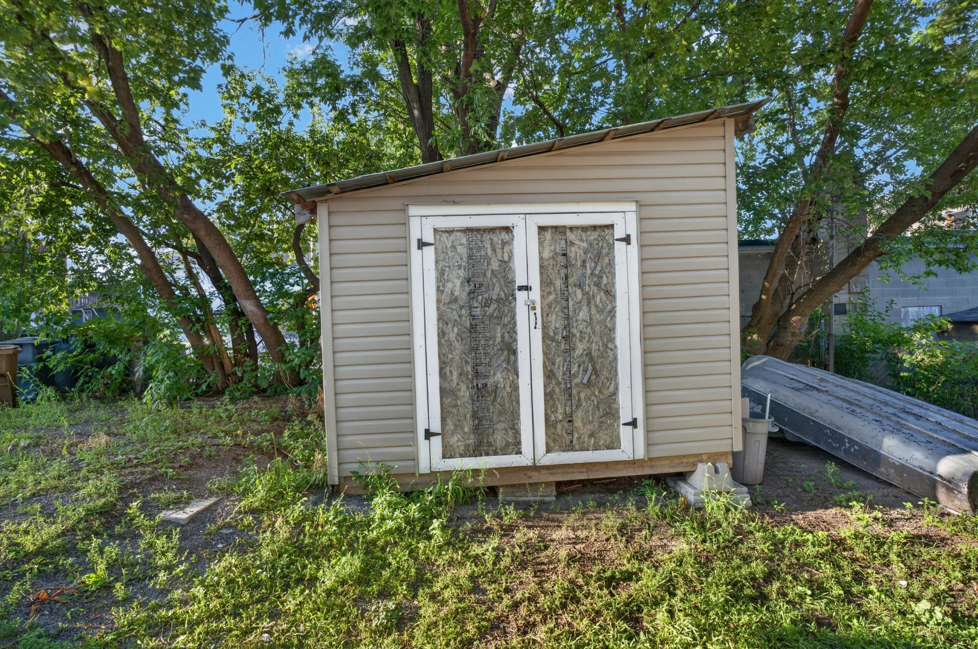 Shed