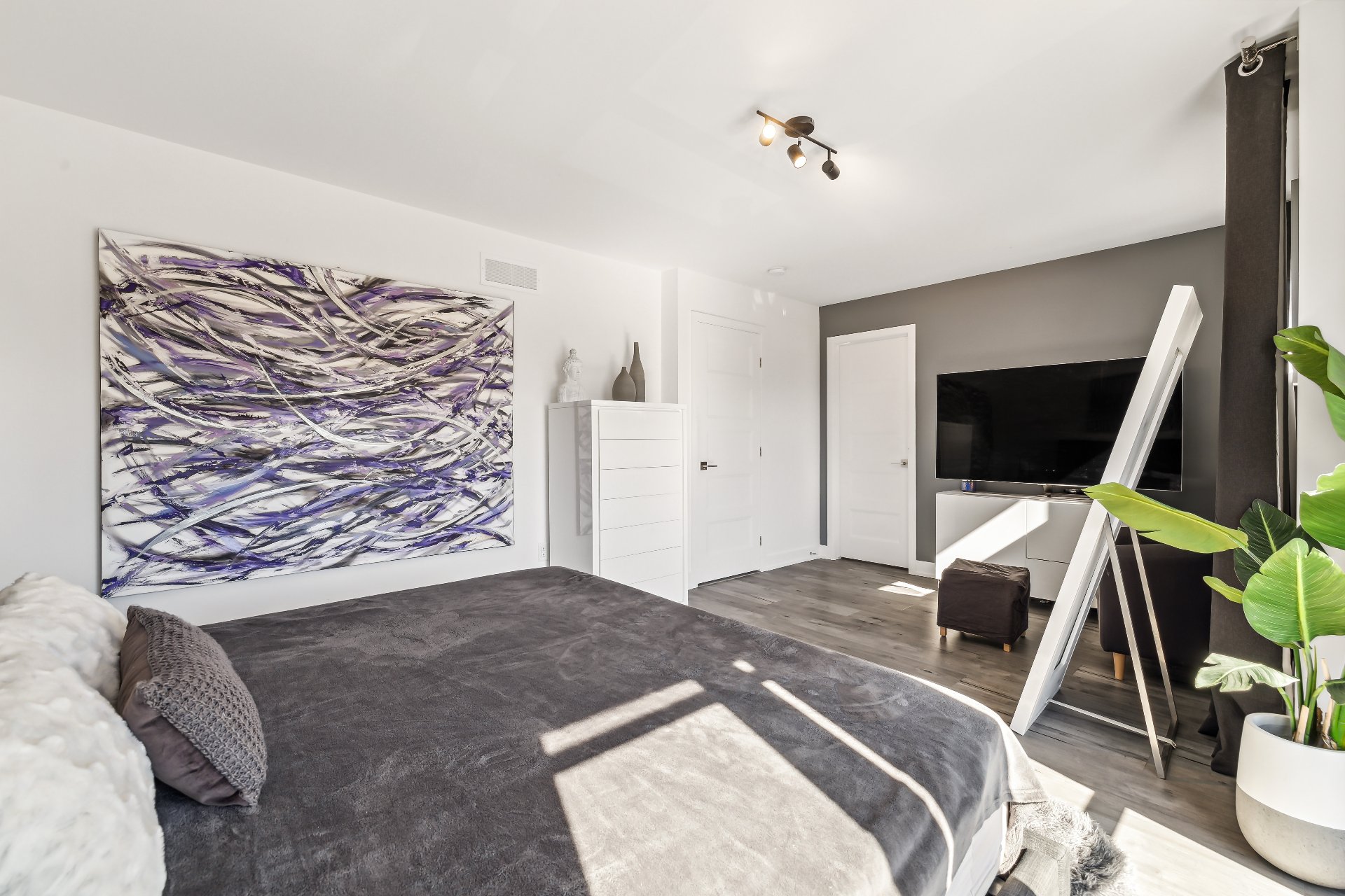 Primary bedroom