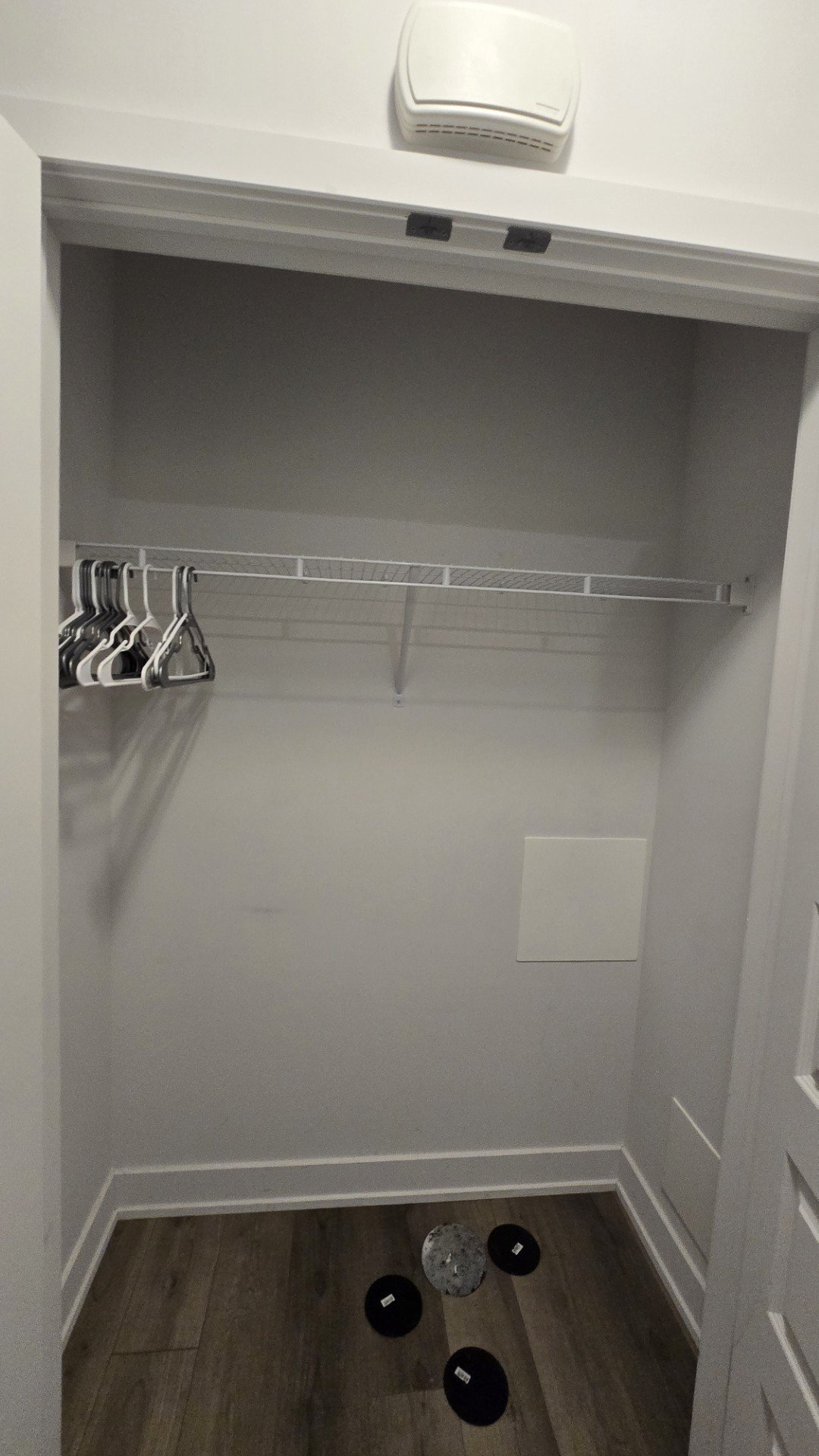 Autre - Garde-robe d'entrée