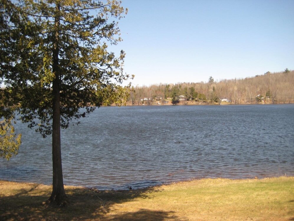 70 Ch. du Lac-à-l'Île 