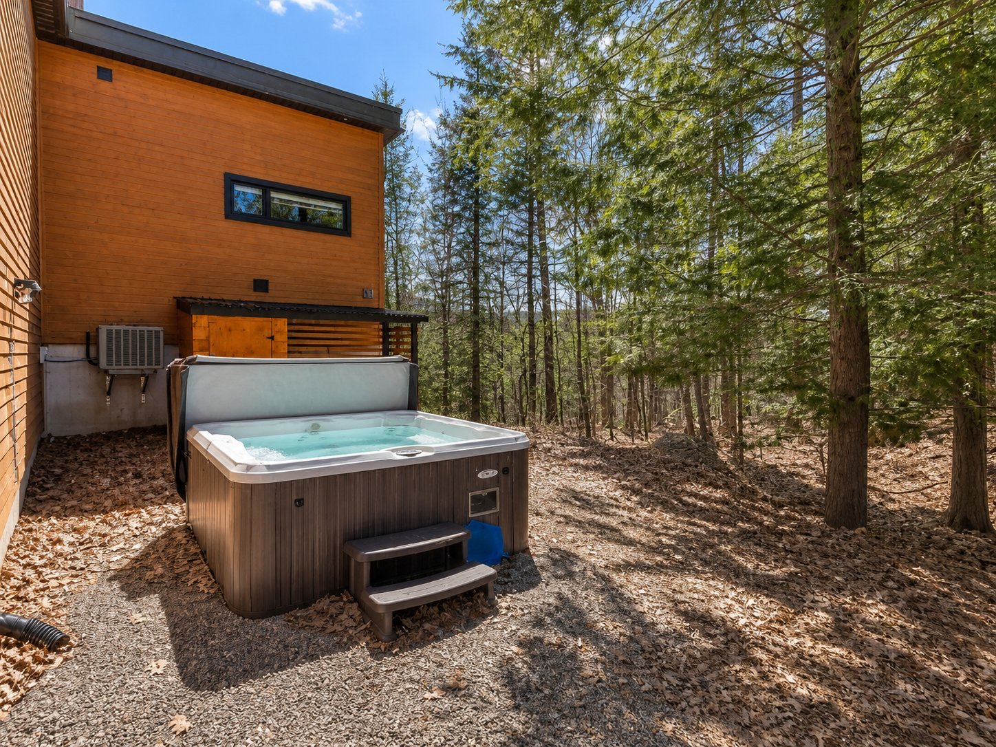 Hot tub