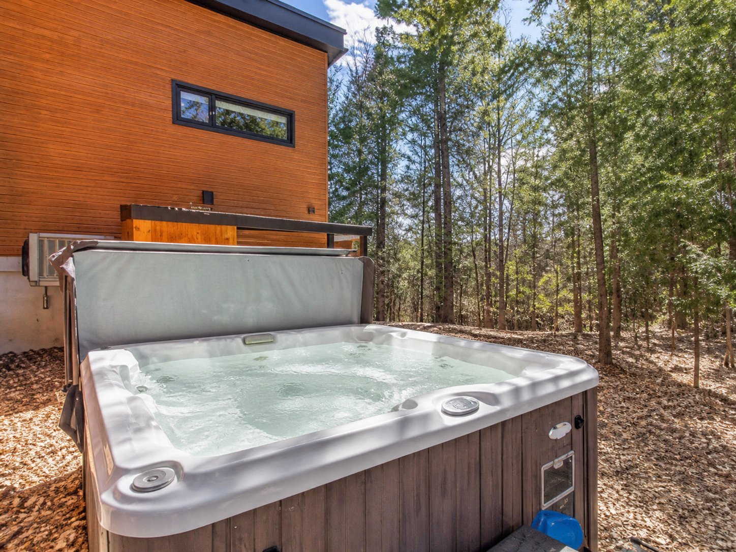 Hot tub