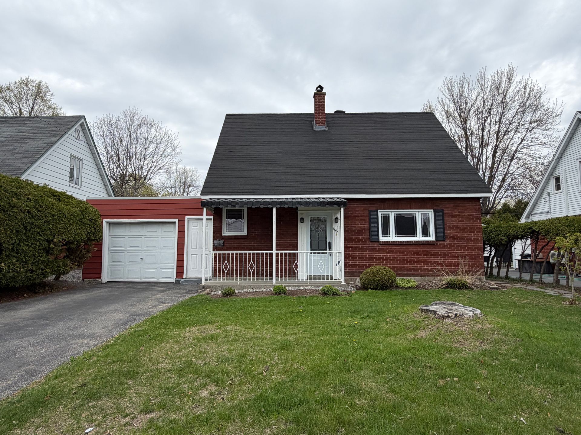 166 Rue Durocher 