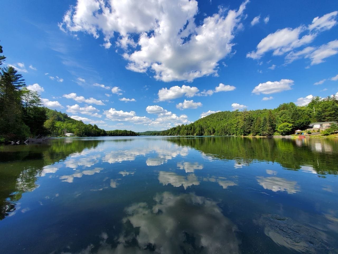 Vue sur l'eau