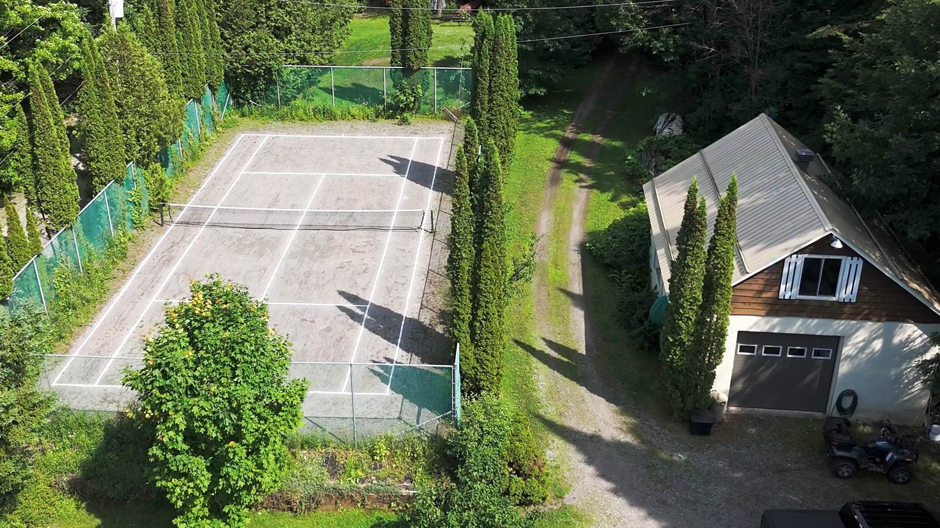 tennis court