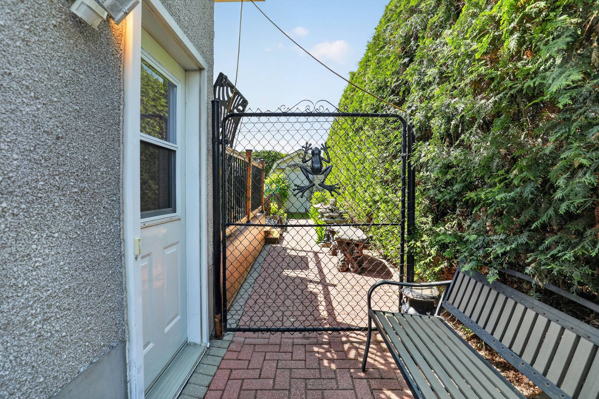 Entrée extérieure