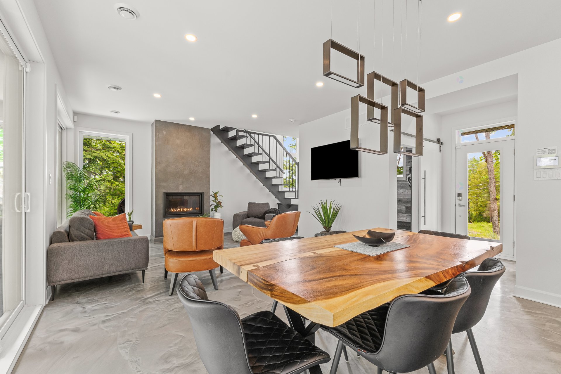 Dining room