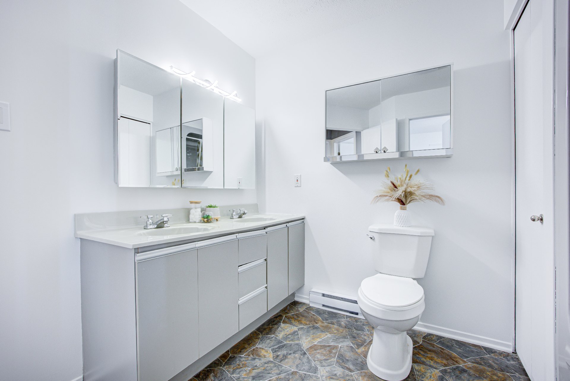 Salle de bains attenante à la CCP