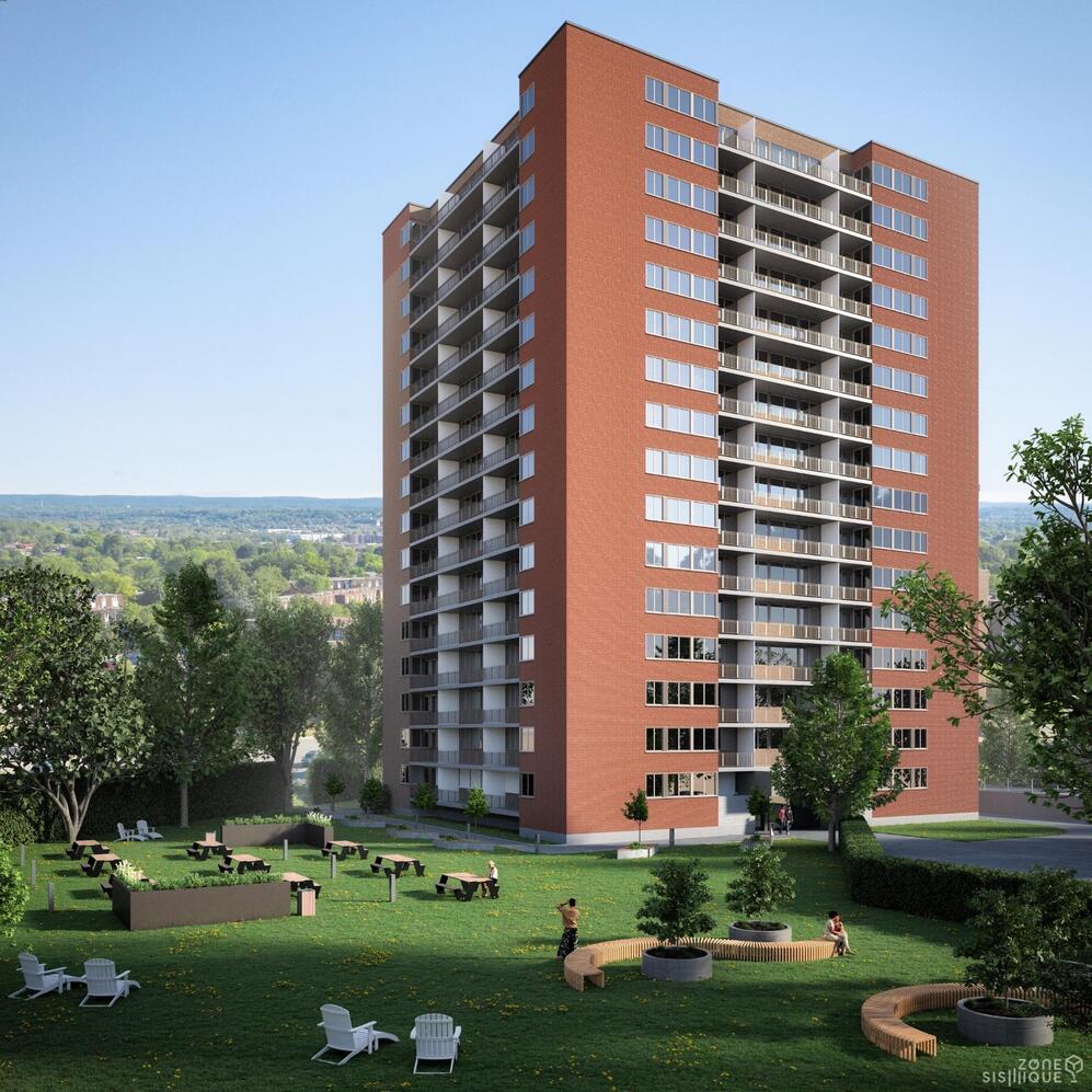 200 Boul. de la Cité-des-Jeunes 300