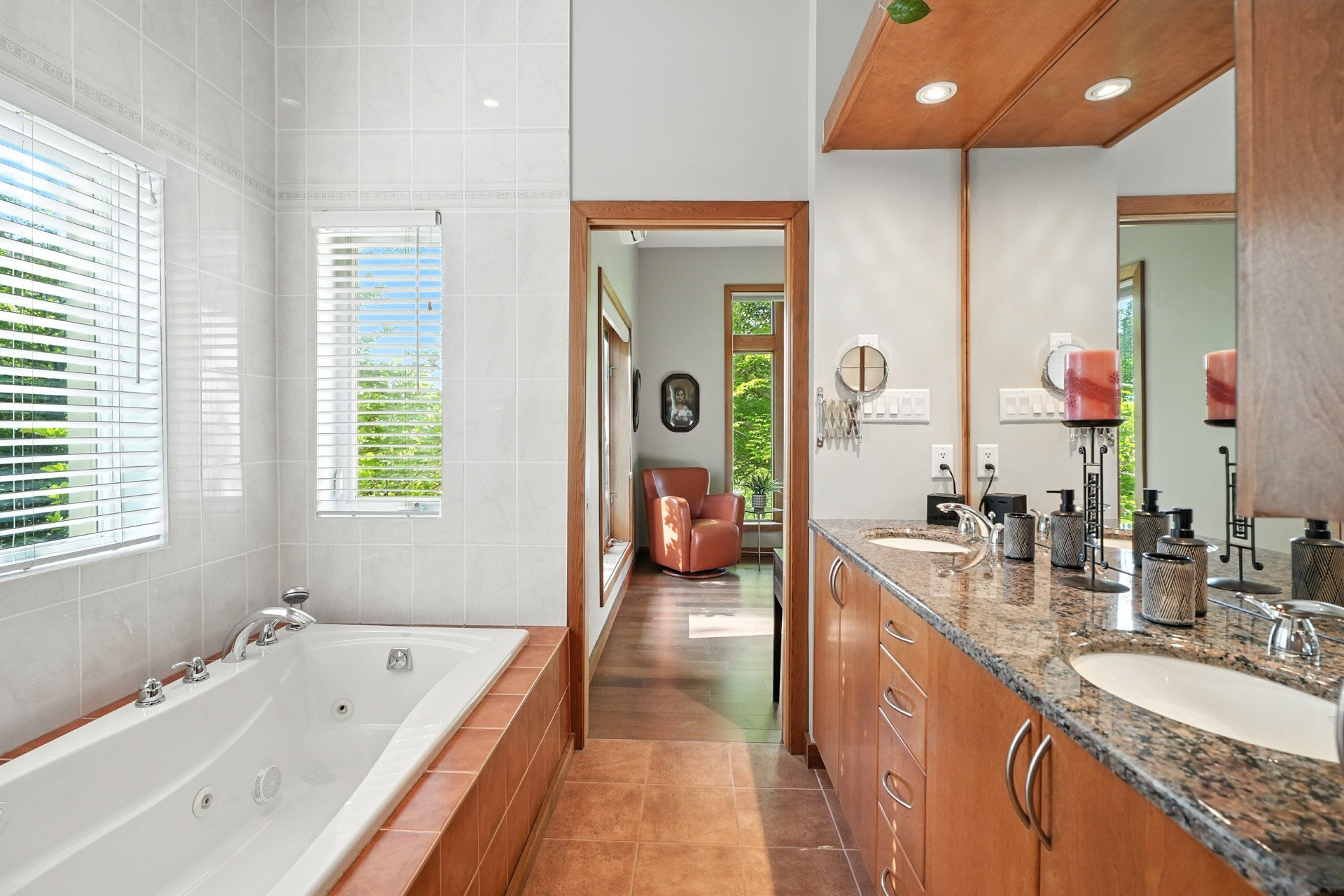 Salle de bains attenante à la CCP