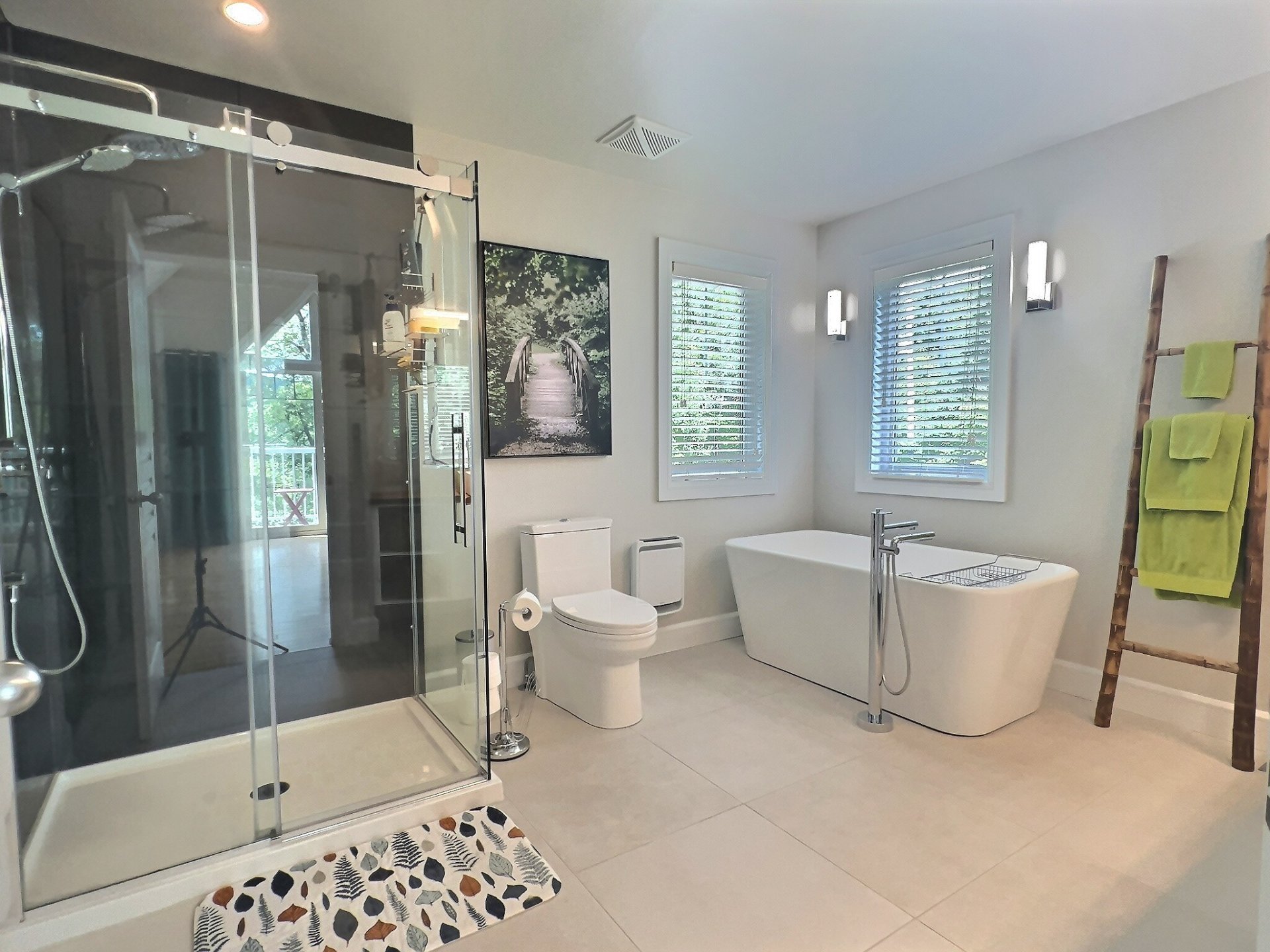 Salle de bains attenante à la CCP