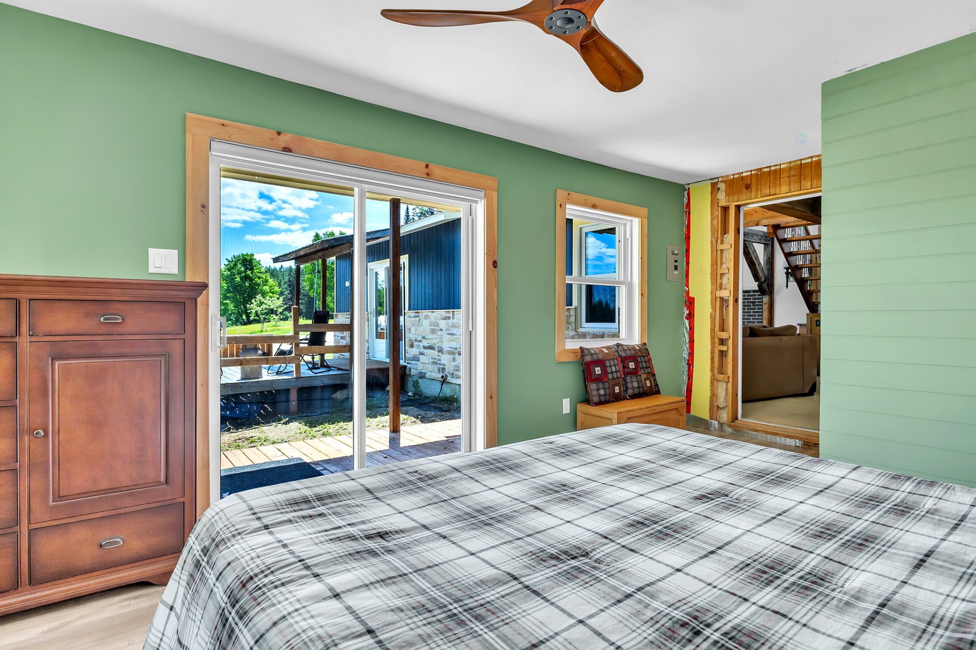 Primary bedroom
