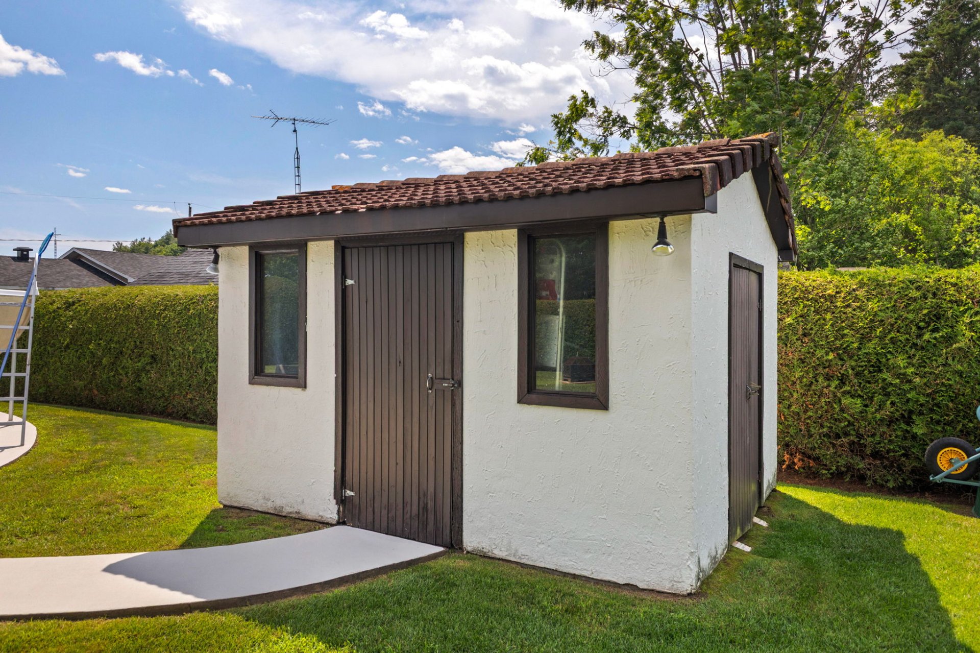 Shed
