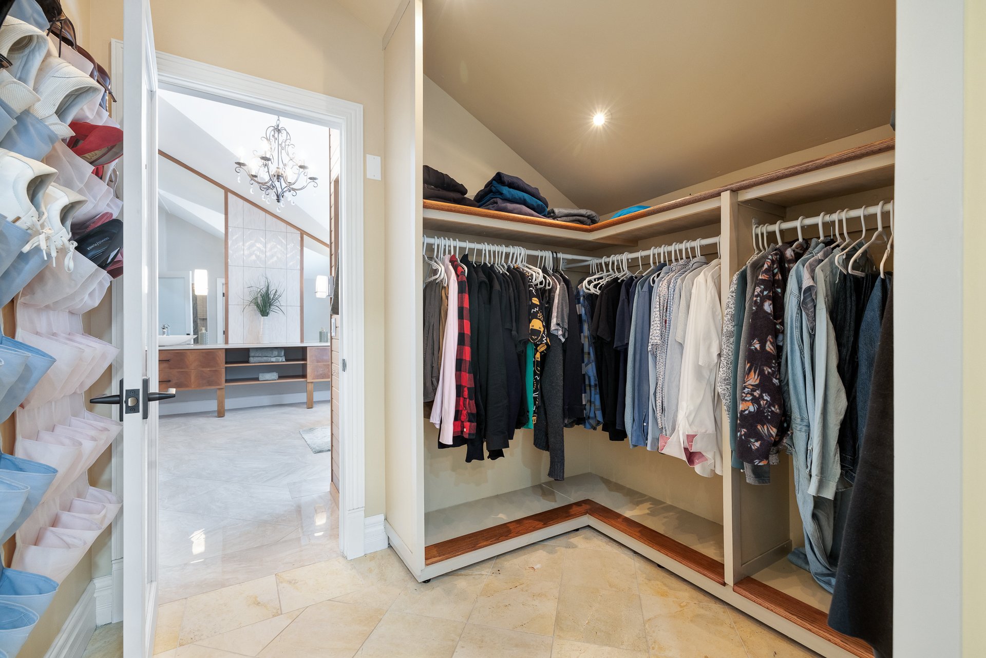 Autre - Garde-Robe style Walk-in attenante à la CDM